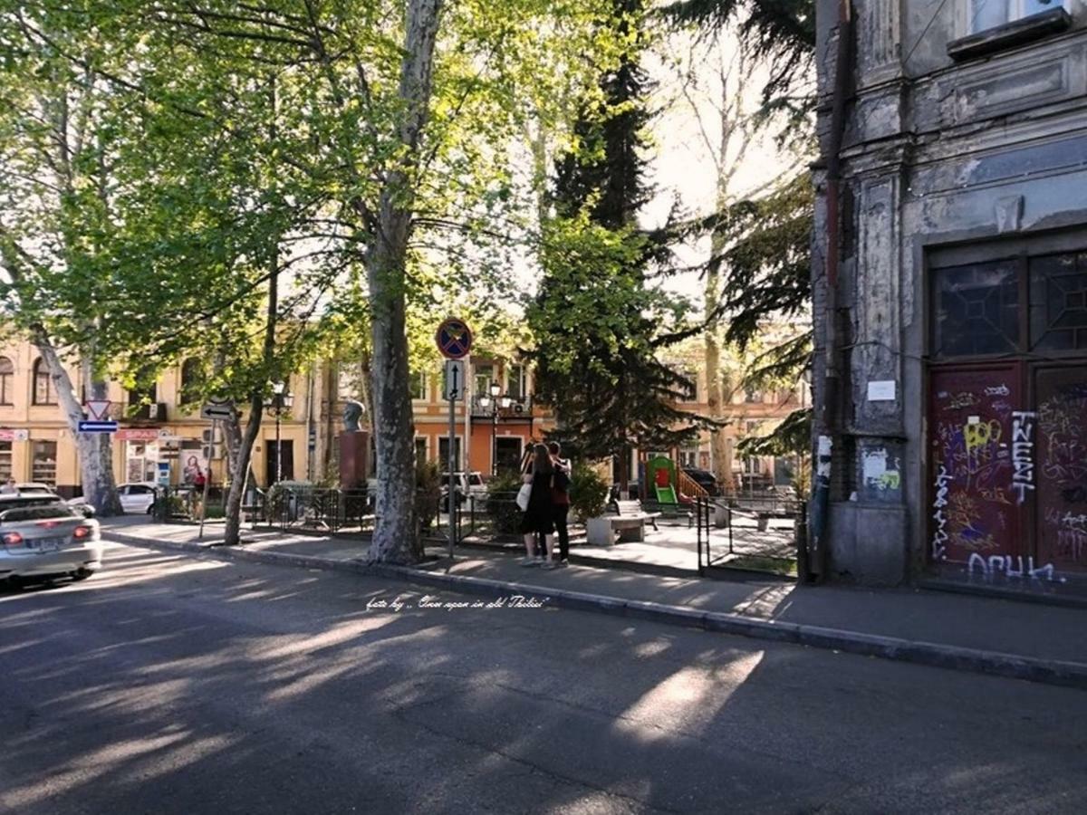 Birdhome In Tbilisi Exterior photo